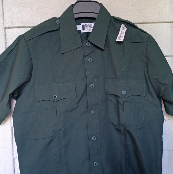 Riverside Work Shirt Short Sleeve right image security guard Button-Down size m - Picture 1 of 10